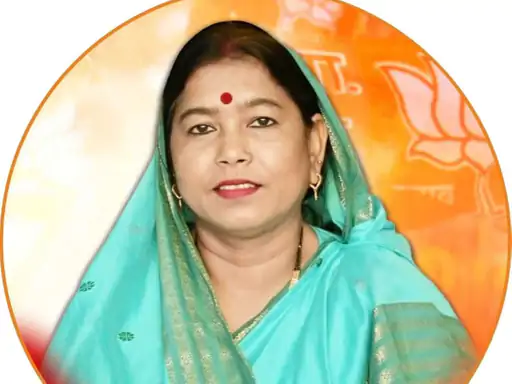 सिंगरौली में मंत्री राधा सिंह का मोबाइल हैक:पत्रकार से मांगे 35 हजार; मंत्री ने फेसबुक पोस्ट कर दी जानकारी